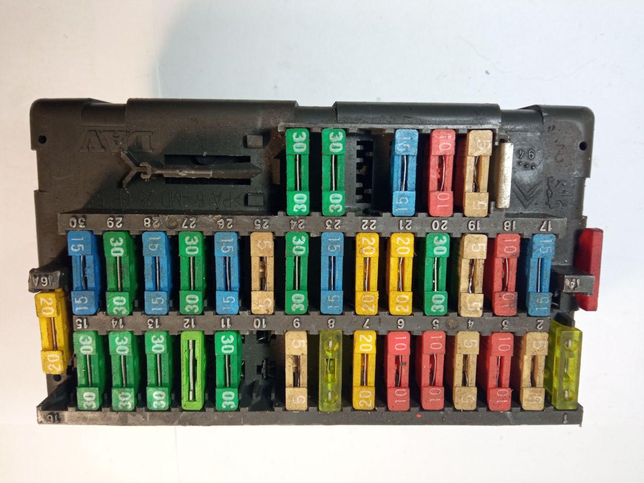 Блок керування запобіжниківPA-6 M25 GF5 PSA 94534 783 50