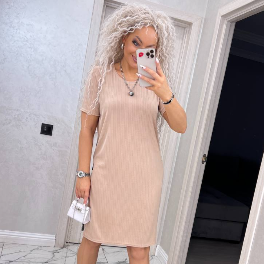 Легка жіноча літня сукня в рубчик бежева вільна пряма сукня футболка з коротким рукавом, фото 1