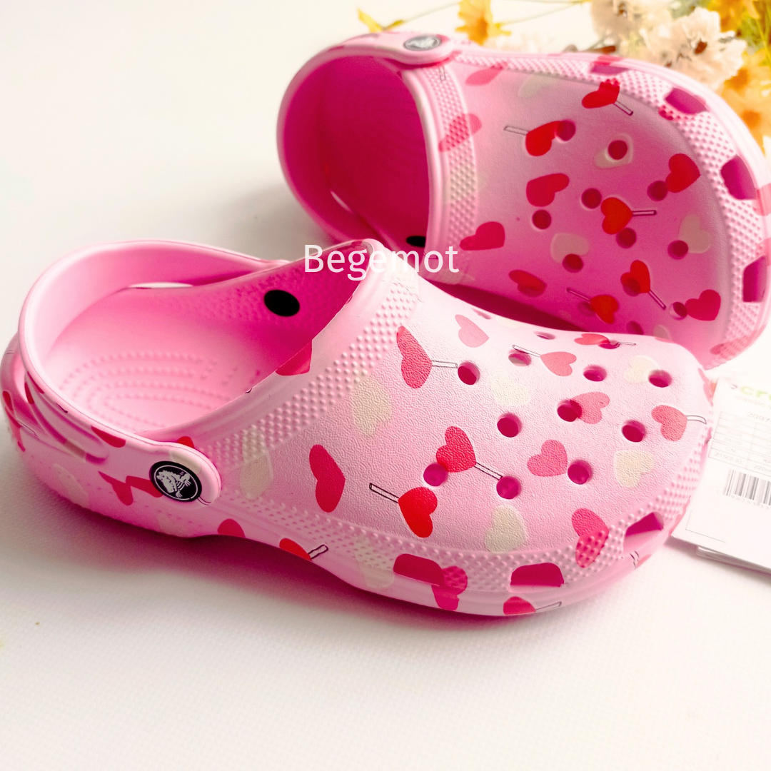Дитячі Сабо на дівчінку Crocs Сердце Рожеві