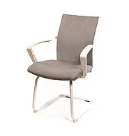 Крісло конференційне тканинне АКЛАС Арсі WT CF Сіре, м'яке офісне крісло на полозах