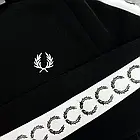 Чоловічий зимовий костюм Fred Perry Худі + Штани чорний з лампасами на флісі Фред Перрі утеплений, фото 2