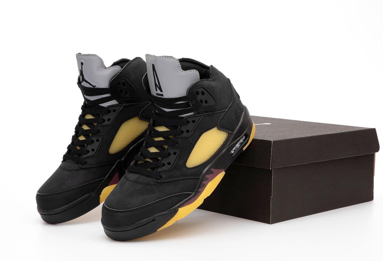 Чоловічі кросівки Nike Air Jordan 5 Black Yellow Чорні Взуття Найк Аір Джордан 5 текстиль нубук рефлективні демісезон