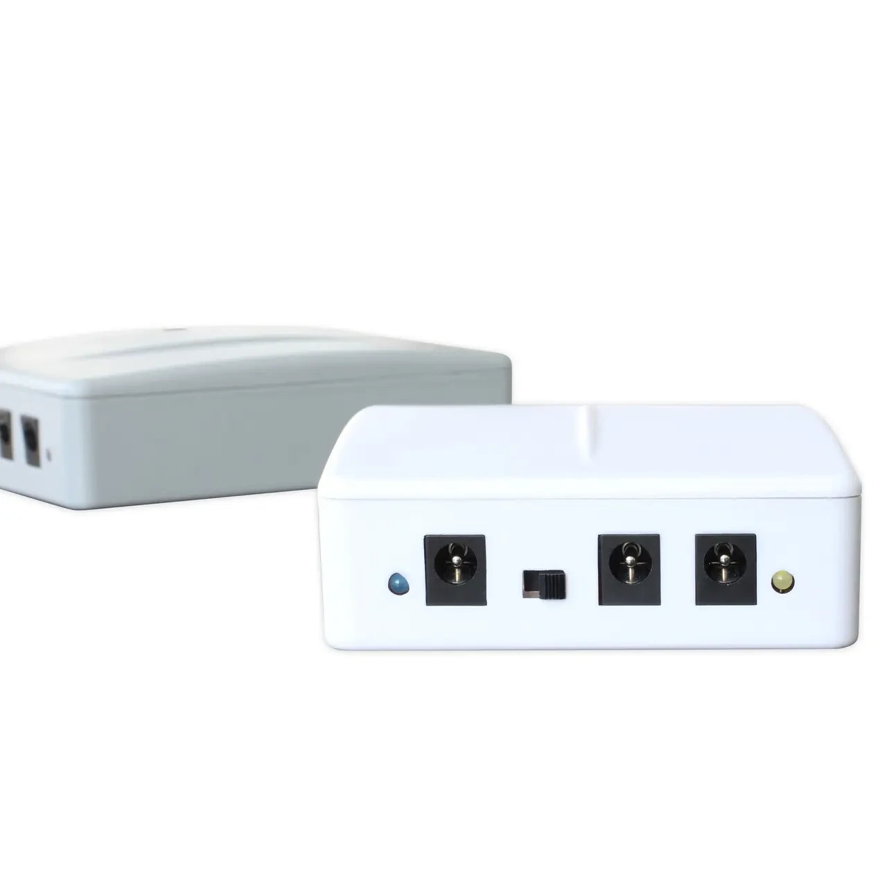 Джерело безперебійного живлення SEVEN UPS-7918 (18 Вт)