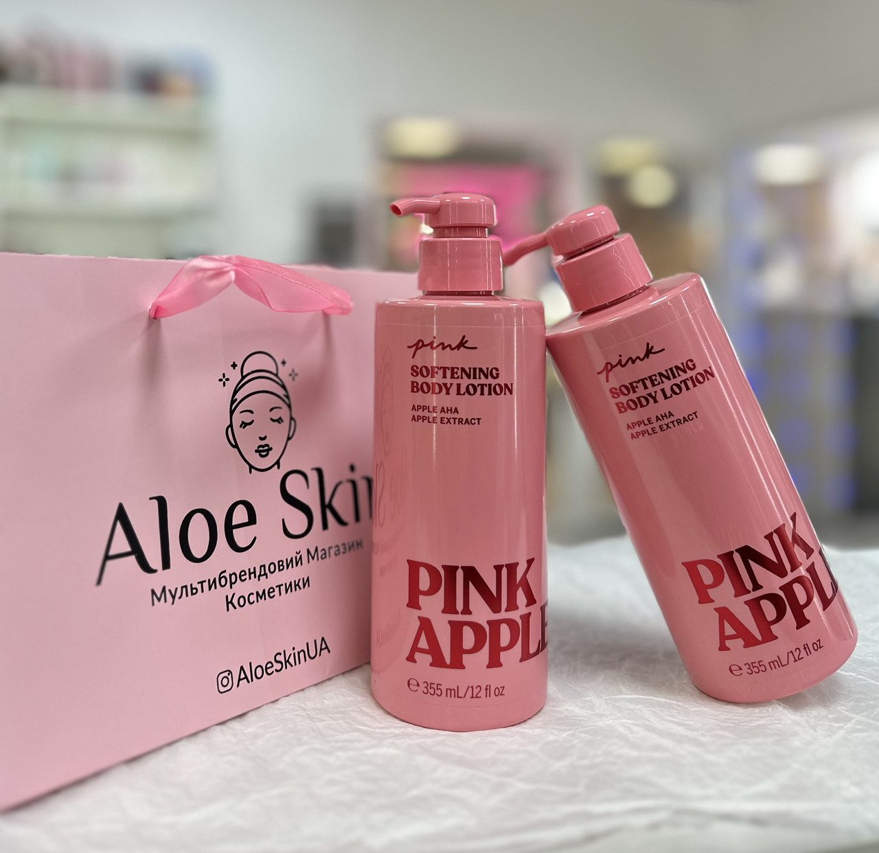 Парфумований лосьйон для тіла Victoria's Secret PINK  Pink Apple Body Lotion 355мл