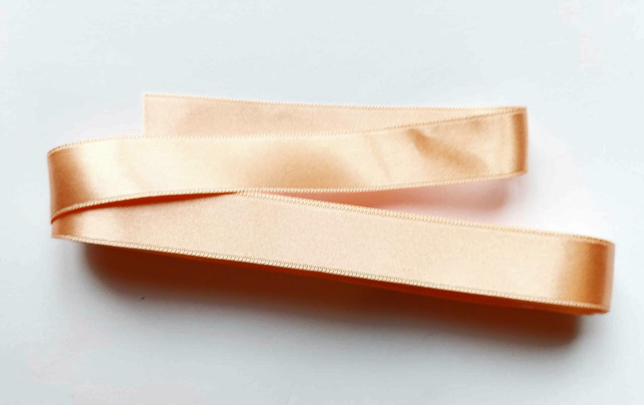 Стрічка атласна GÜL Гюль двостороння 2 см ( 10 метрів) персикова 364