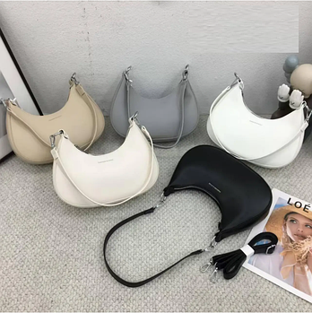 Сумка жіноча крос-боді на плече 27*19 см зі штучної шкіри в різних кольорах Sasha