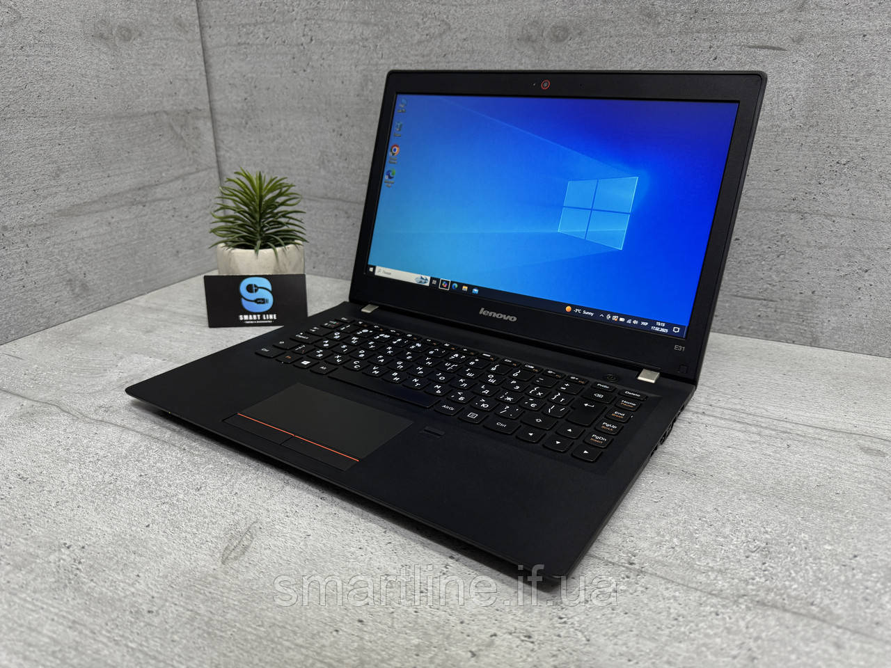 Ноутбук для навчання Lenovo Леново E31-70 i3-5005U 128gb ssd 13.3”