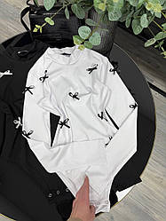 Боді з бантиками та довгим рукавом під горло