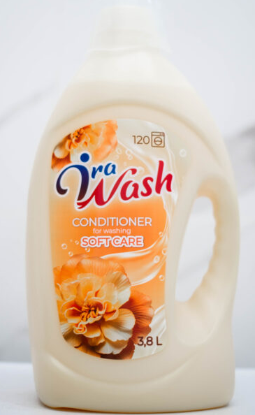 Кондиціонер для білизни ira wash SOFT CARE 3,8 л