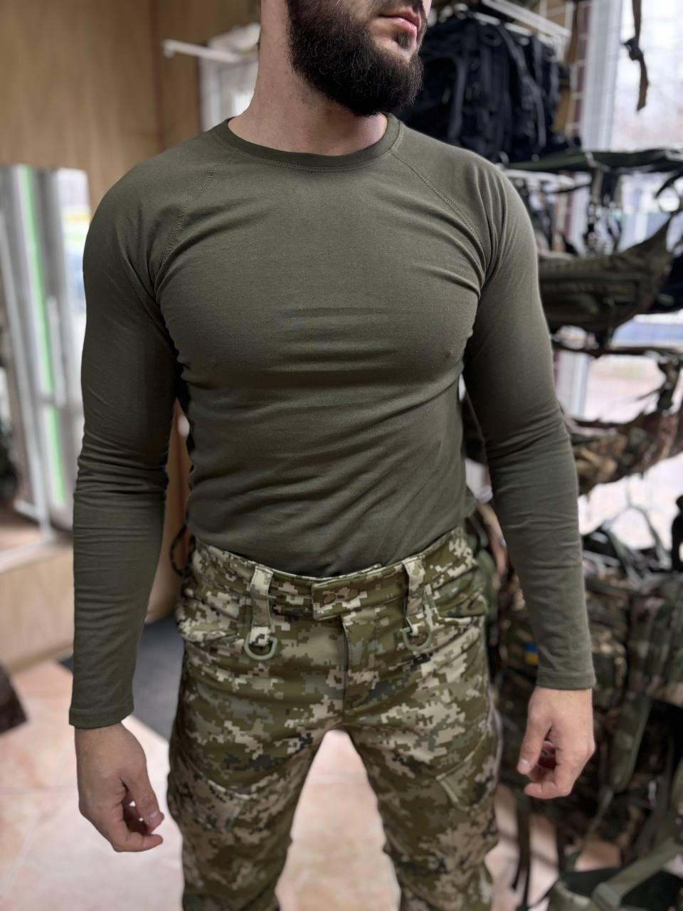 Лонгслів стрейч-кулір, олива