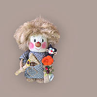 Домовик Кузя з котиком.