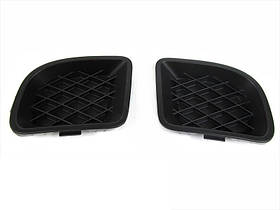 Chrysler PT Cruiser 2006-2010 Решітки в передній бампер на туманки ліва права Нові Оригінал