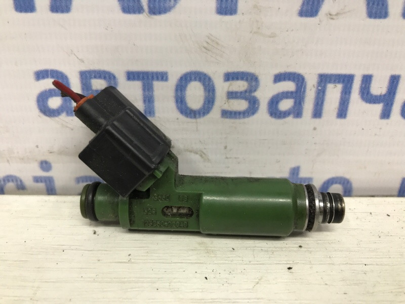 Форсунка паливна Toyota Avensis T25 1.8 БЕНЗИН 1ZZFE 2003 (б/у), фото 1