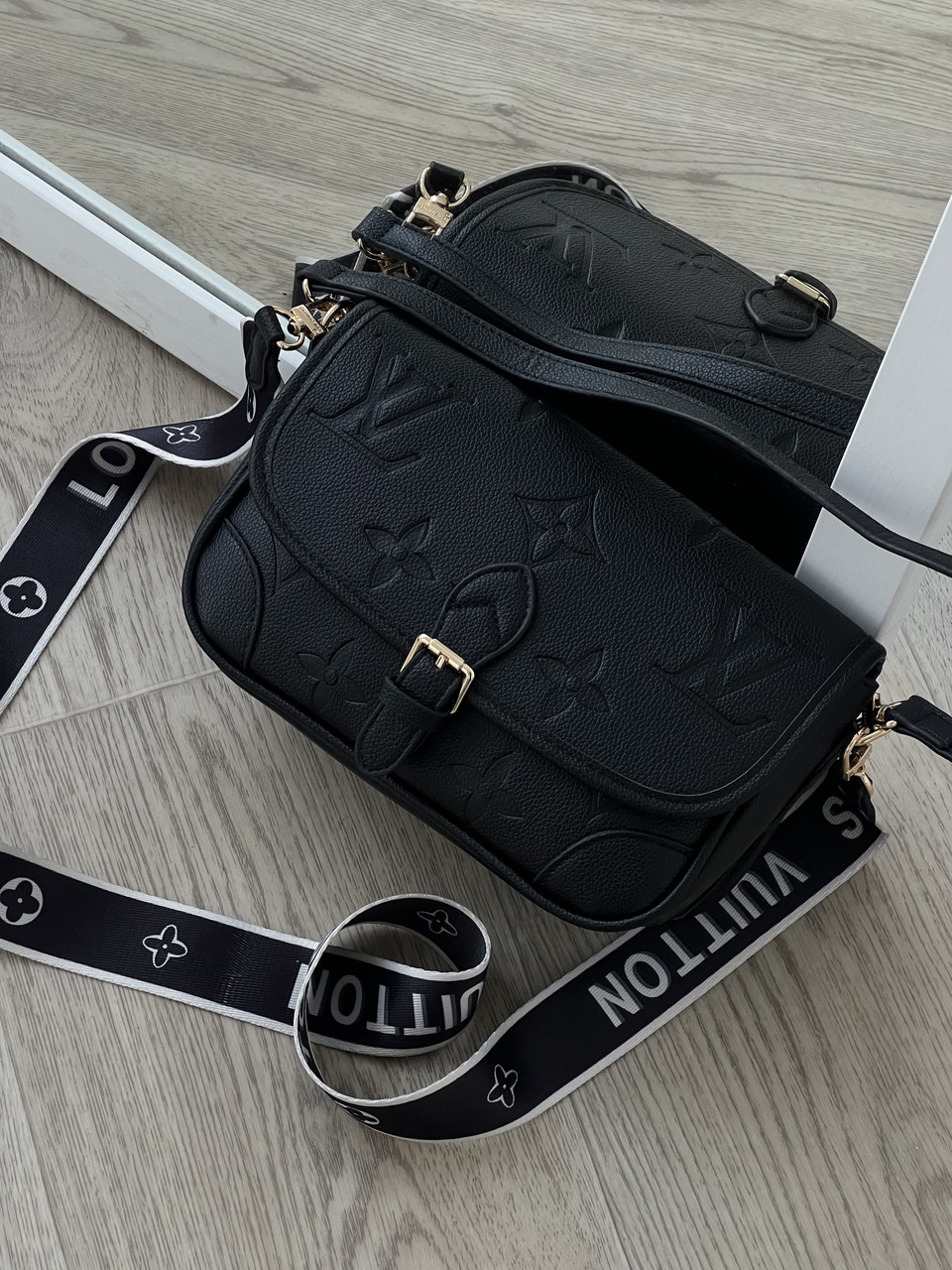 Женская сумка Louis Vuitton Diane Empreinte кросс боди черный стеганый Луи Виттон