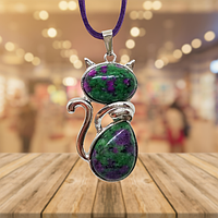 Кулон-підвіска "котик" натуральний цоїзит на замшевому шнурку