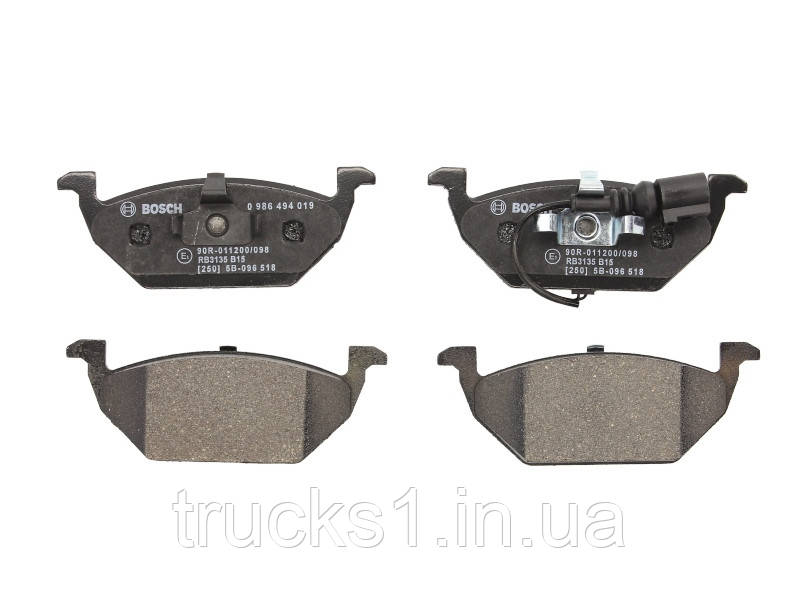 Комплект гальмівних колодок (передніх) Audi A3/Skoda Octavia 96-13/Fabia 99-/VW Caddy/Golf 96-15 (+датчик) 0, фото 1