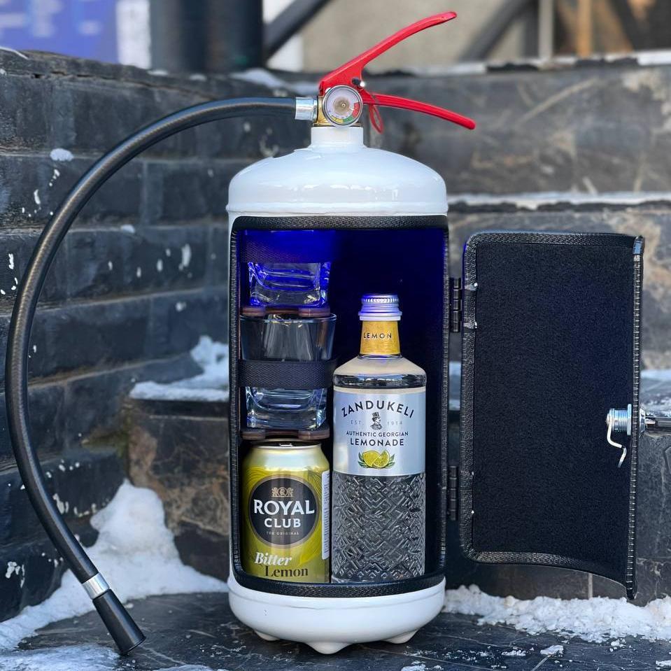 Вогнегасник бар Jack Daniel's, білий, на подарунок від колективу