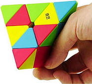 QiYi Qiming Piraminx stickerless | Пірамідка Мефферта 3х3 без наліпок, фото 5