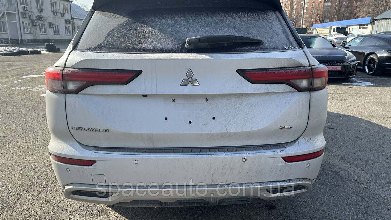 Крышка багажника Mitsubishi Outlander PHEV / 4 21-25 под электрооткрывание б/у оригинал без дефектов 5801C617