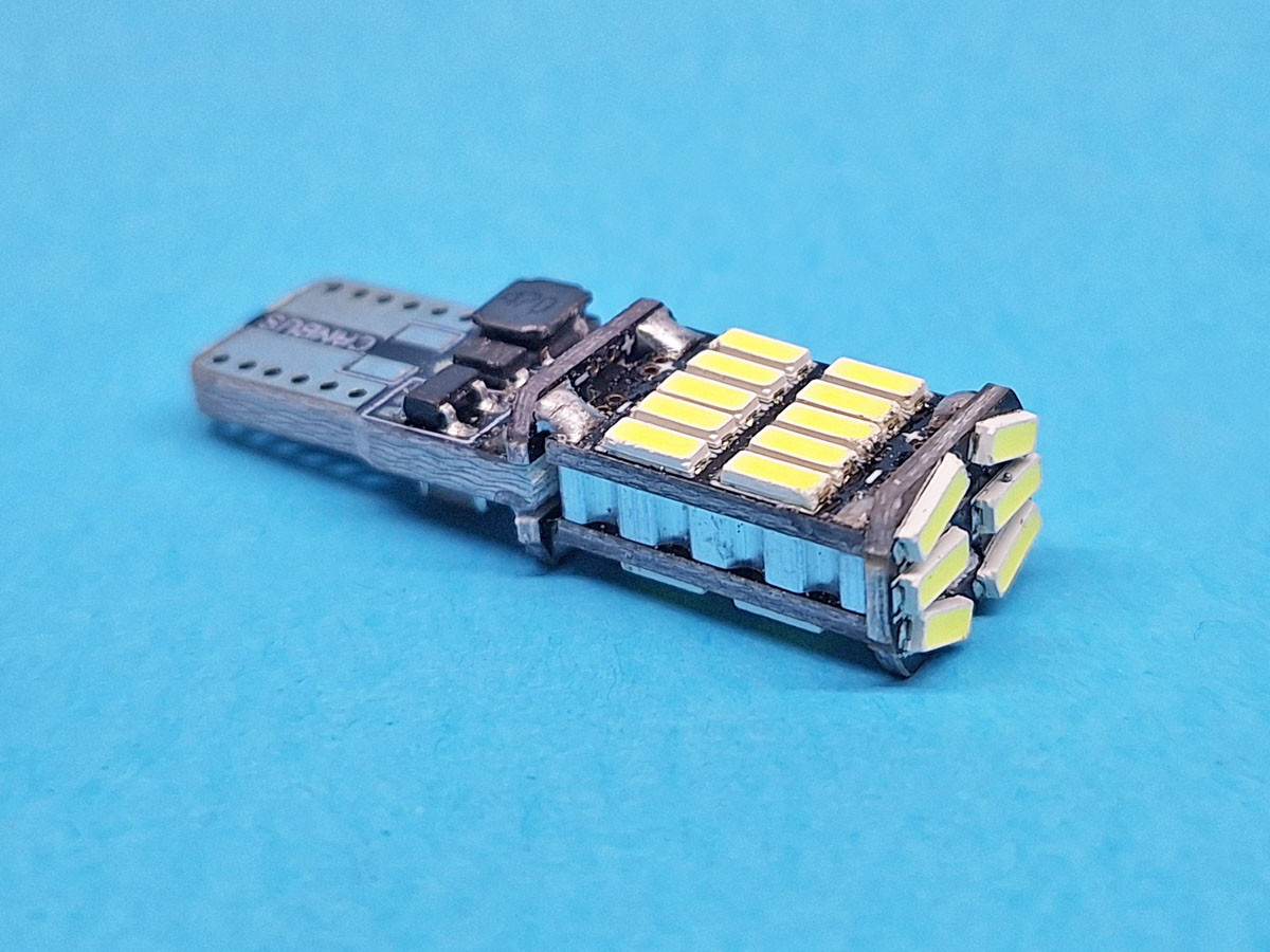 Світлодіодна лампа T10 W2,1x9,5d 26 SMD (3014) 12-24V Canbus WHITE неполярна, друкована плата