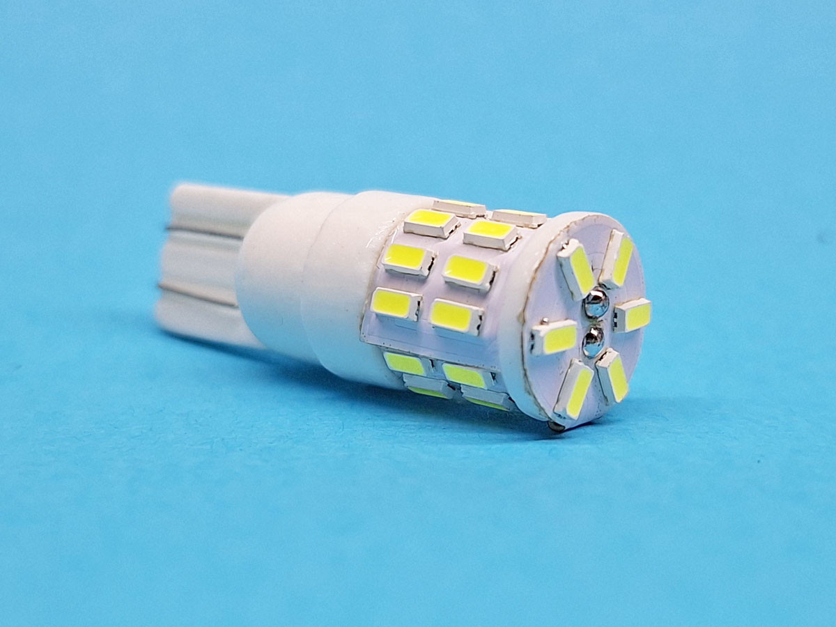 Світлодіодна лампа T10 W2,1x9,5d 12V 30 SMD 3014 WHITE керамічний цоколь