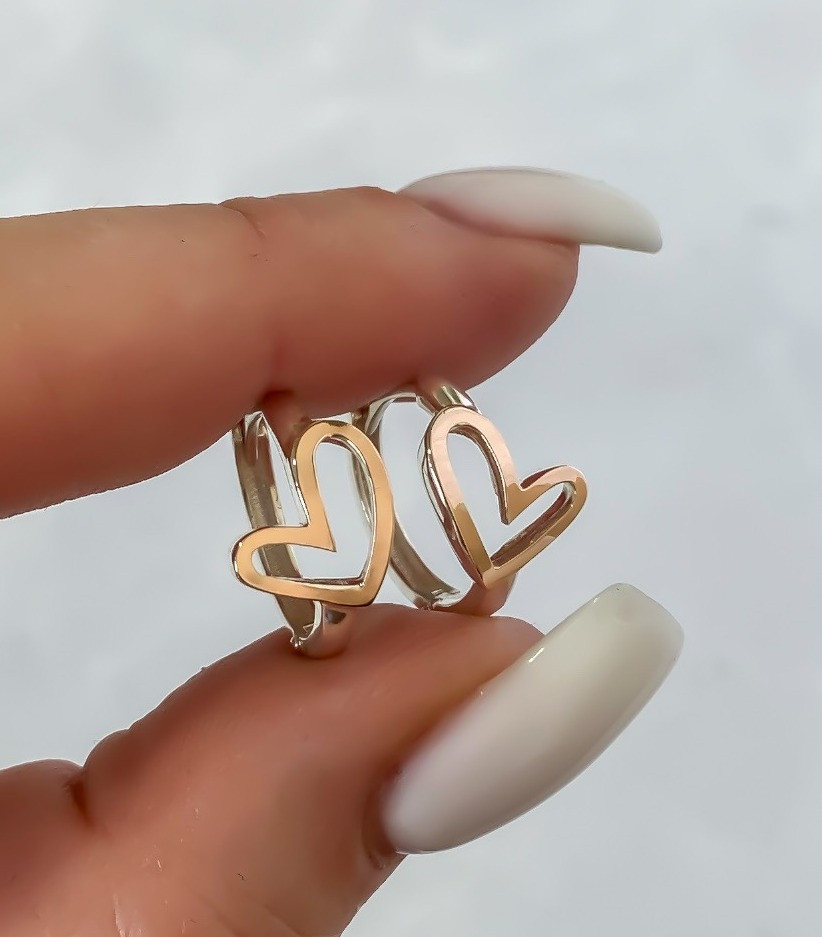 Сережки-конго зі срібла із золотим сердечком Романтика (ф 16 мм), фото 1