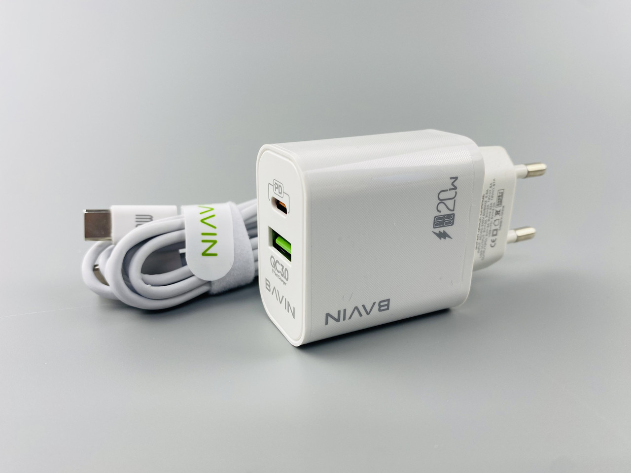 Блок швидкого заряджання для телефона 2 виходи PD 20 W Type-C і USB-A QC3.0; 3A, дріт у комплекті, фото 1