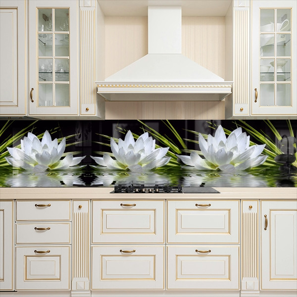 Фото панель універсальна ПЕТ, Самофіксуюча 62 х 205 см (товщина 1,2 мм) білий лотос у воді