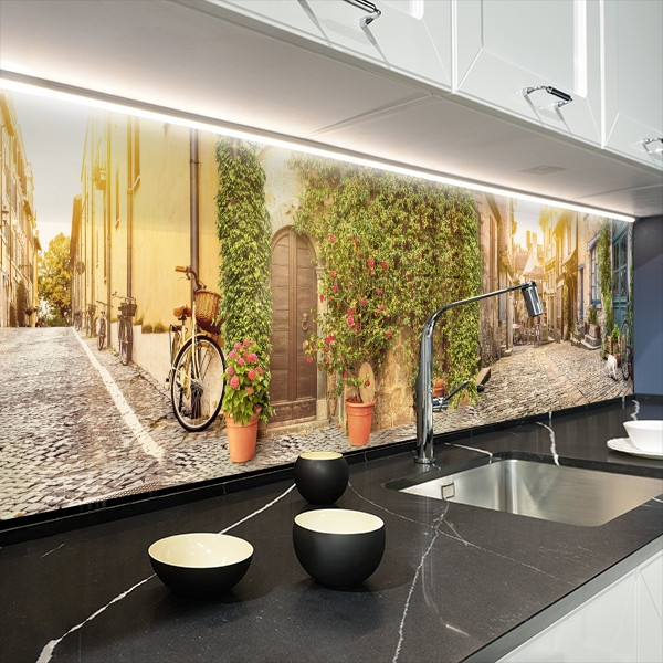 Фото панель універсальна ПЕТ, Самофіксуюча 62 х 205 см (товщина 1,2 мм) літні вулиці міста