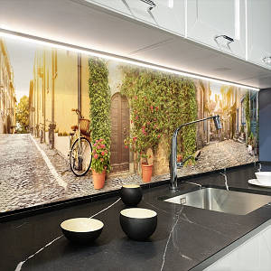 Фото панель універсальна ПЕТ, Самофіксуюча 62 х 205 см (товщина 1,2 мм) літні вулиці міста