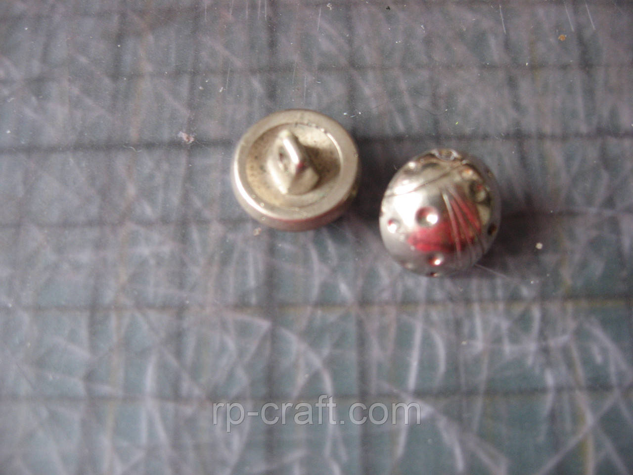 235. Набір пластикових гудзиків, 2 штуки, 10х14х14 мм, сонечко, фото 1