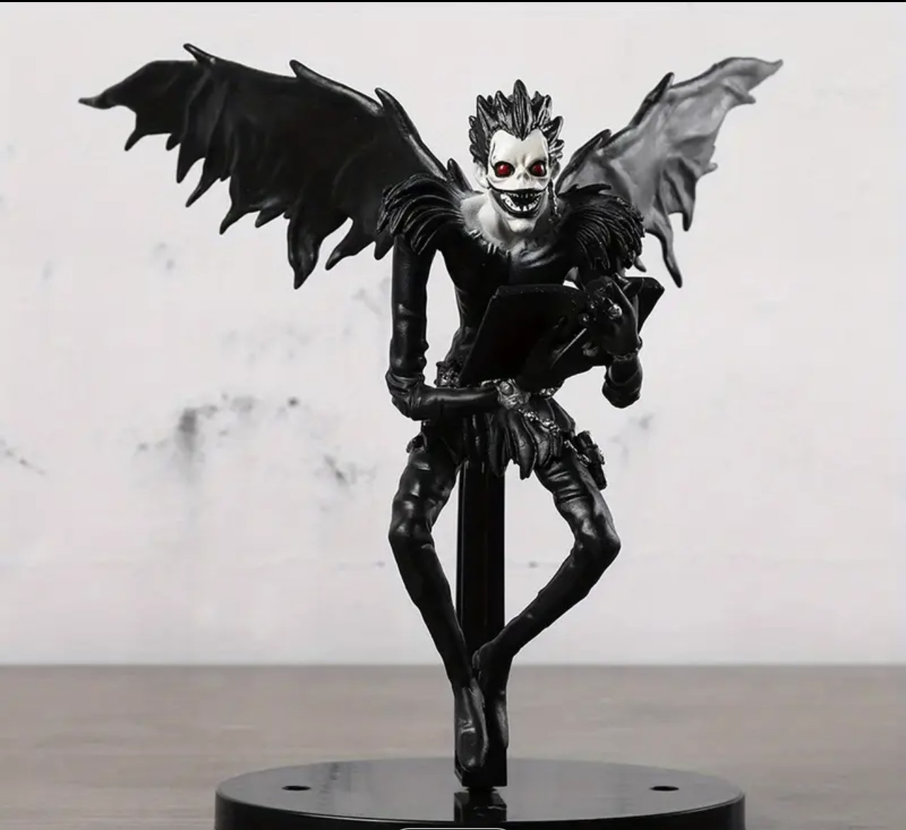 Фігурка статуетка аніме-чорний монстр з книгою та крилами / 16 см, фото 1