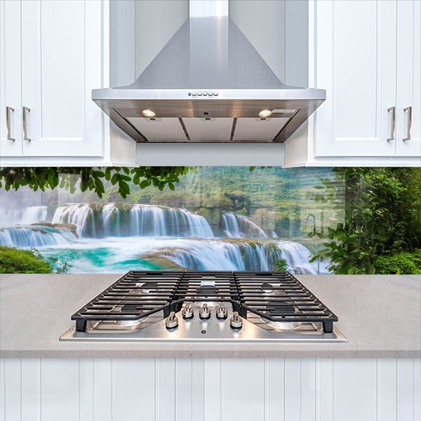 Наклейка на кухонний фартух 60 х 200 см, з захисною ламінацією, великий водоспад серед лісу