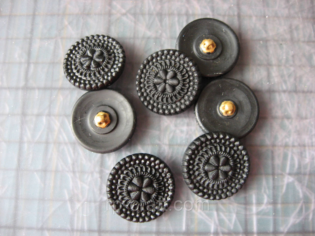 247. Набір пластикових гудзиків, 7 штук, 8х23х23 мм, чорні, фото 1