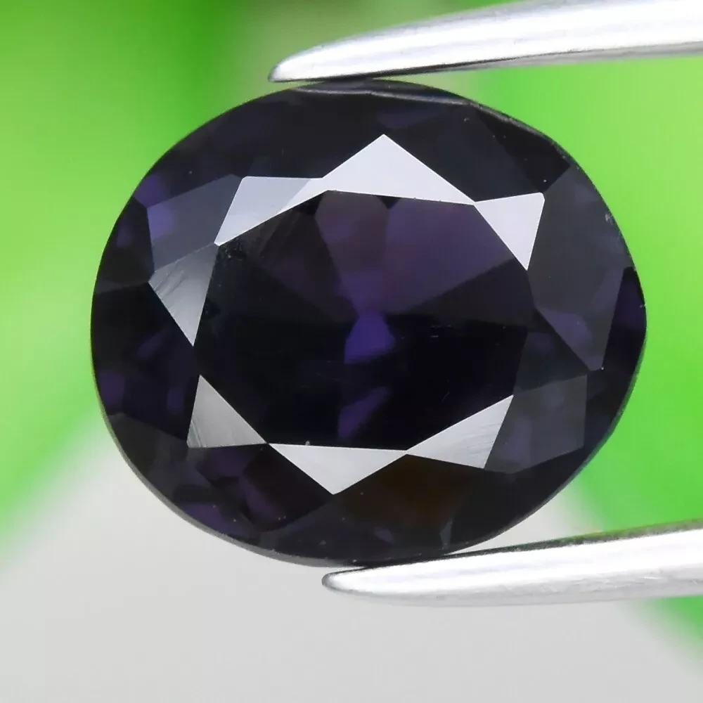 Шпінель 1.65 Ct 7,5x6,5 мм