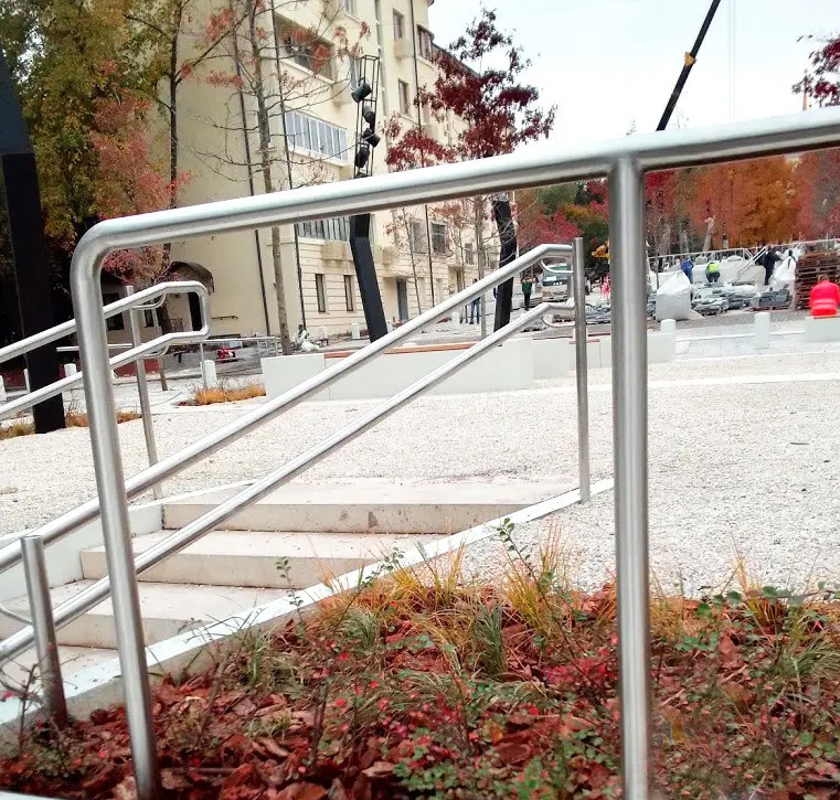 Перила без ригелів з нержавіючої сталі для парків та зон відпочинку