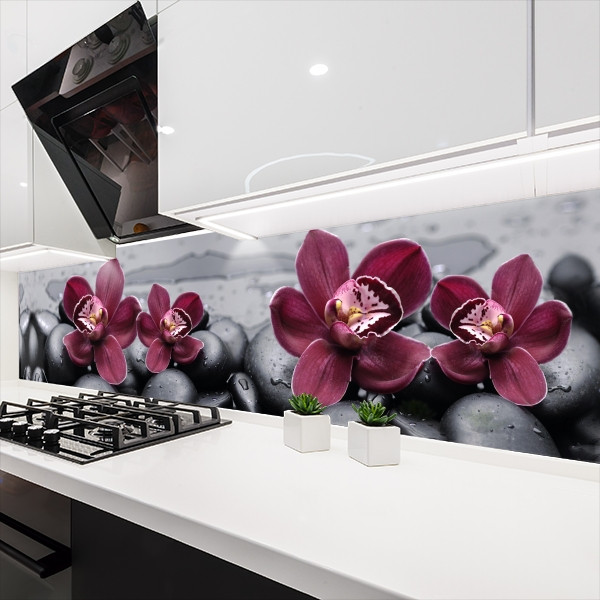 Кухонна панель жорстка ПЕТ, Самофіксуюча 62 х 410 см (товщина 1,2 мм) бардові орхідеї на камінні, фото 1