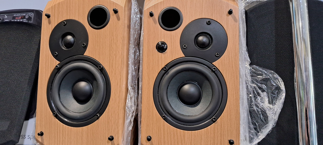 Колонки активні SVEN BF-11 Б/У