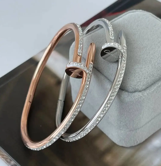 Браслет Гвозд на руку під бренд Картьє медичне золото, фото 1