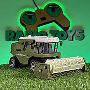 Комбайн на радіокеруванні Harvester з причепом та сіном | Комбайн на пульті управління | Трактор на радіоуправлінні, фото 5