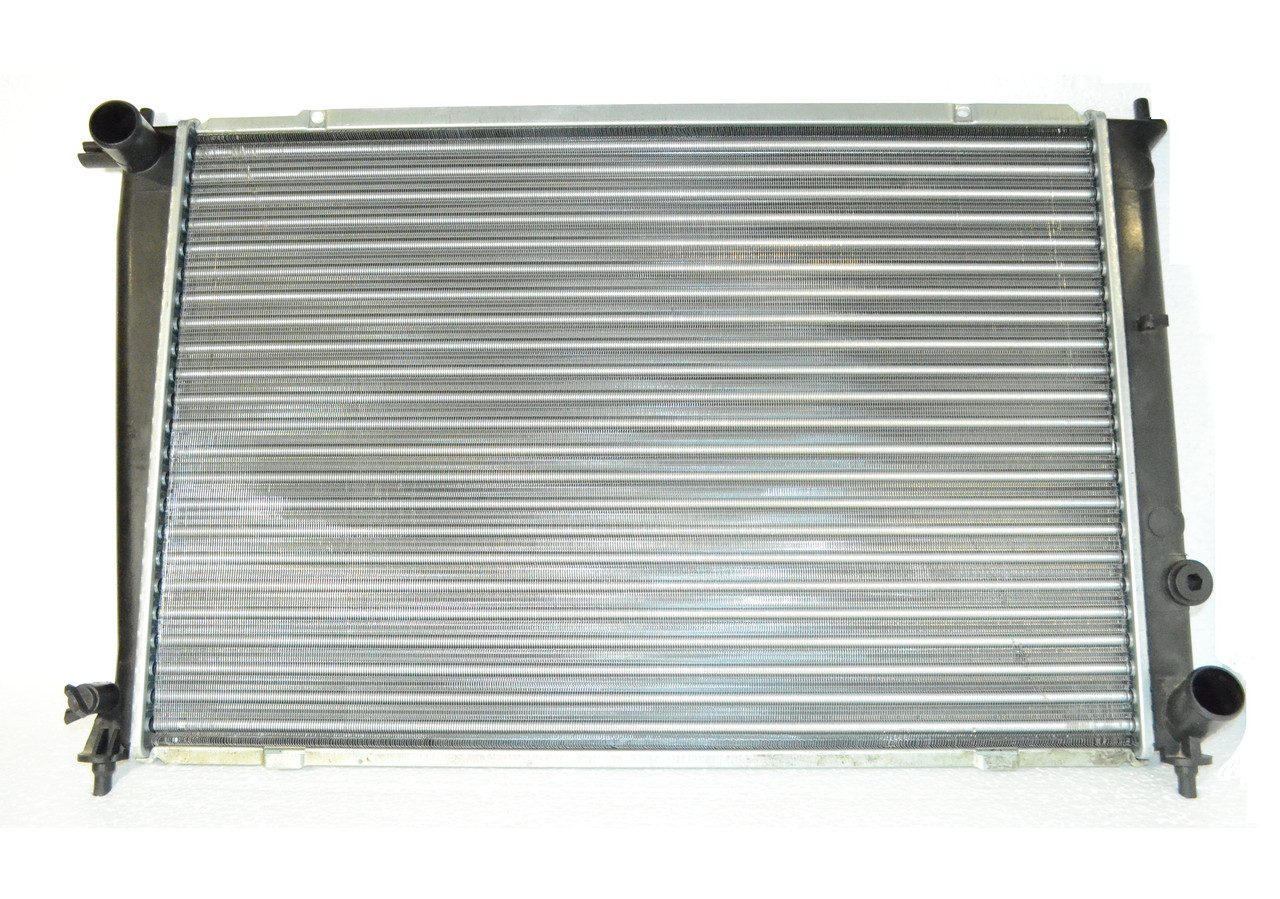 Радіатор охолодження двигуна Hyundai H-1 / Starex 2.4-2.5D 1997–2007, фото 1