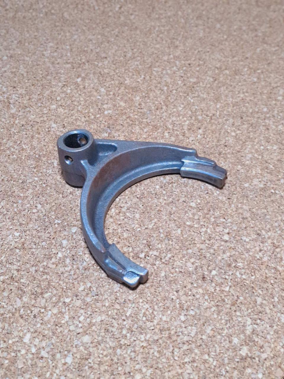 Вилка перемикання КПП 5 передачі 4/2 4/4 дизель 2,8 Dadi Дади Дади Dadi Дади Даді Dadi Shuttle, Дади Даді Шатл Дадди Dadi daddi, фото 1