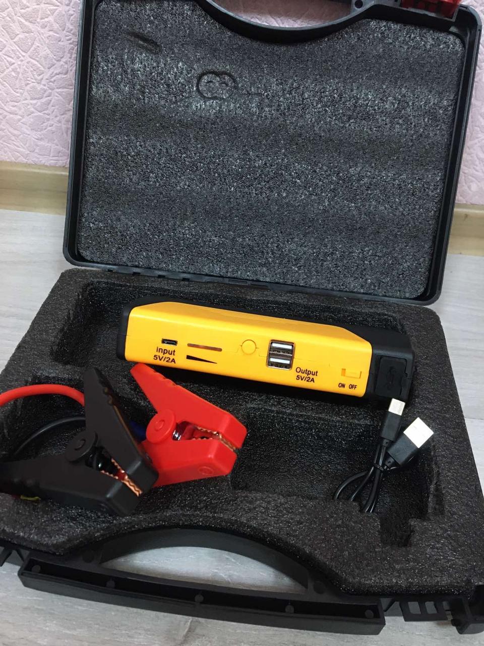 Пускозарядний пристрій з компресором 68800 мА·год JUMPSTARTER T15M