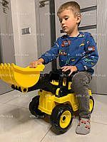 Великий трактор-навантажувач DOLU