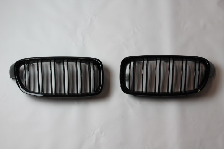 Решітка радіатора (ніздрі), чорний лак, M-Pak BMW 3-Series F30 2011-2017, фото 1