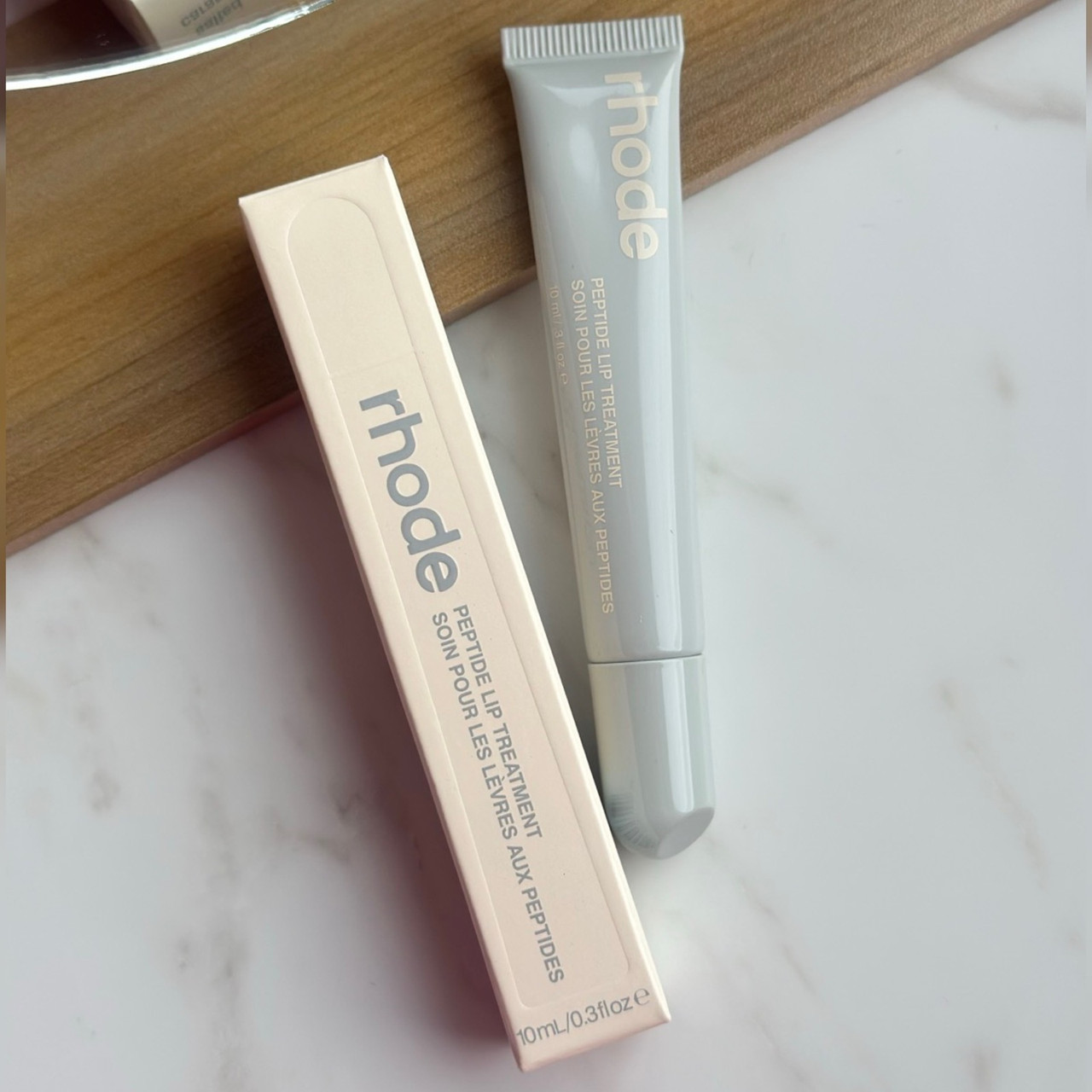 Пептидний бальзам для губ Rhode Peptide Lip Treatment - Salted caramel10 ml