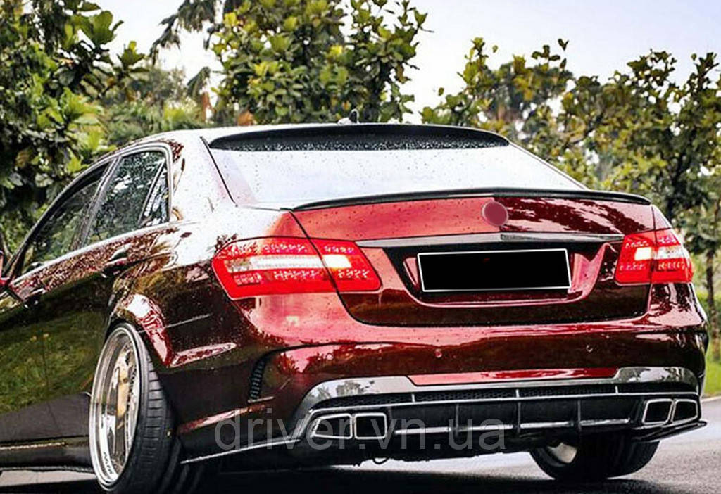 Бленда DPT (черный глянец) для Mercedes E-сlass W212 2009-2016 гг
