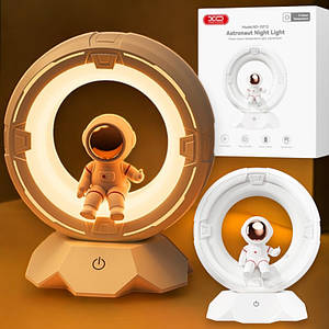 Портативна лампа-нічник Космонавт XO OZ12 Spaceman 1200mAh акумуляторний сенсорний нічник, білий