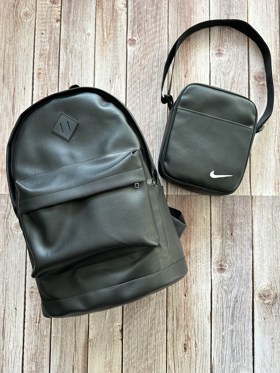 Шкіряний чоловічий комплект рюкзак і сумка Nike (Найк) чорний рюкзак шкіра