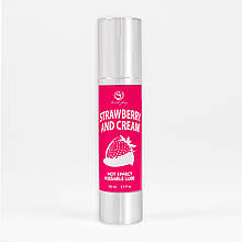 2 в 1 лубрикант і масажне масло з розігріваючим ефектом Secret Play Strawberry & Cream Hot Effect Kissable Lube, 50 мл